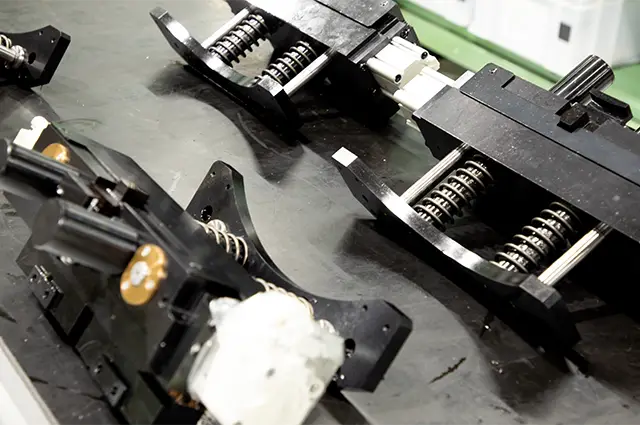 機械装置組立イメージ